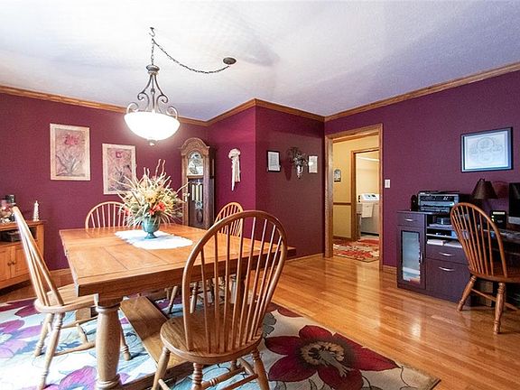 4th image of 4966 Burgundy Bay Blvd N