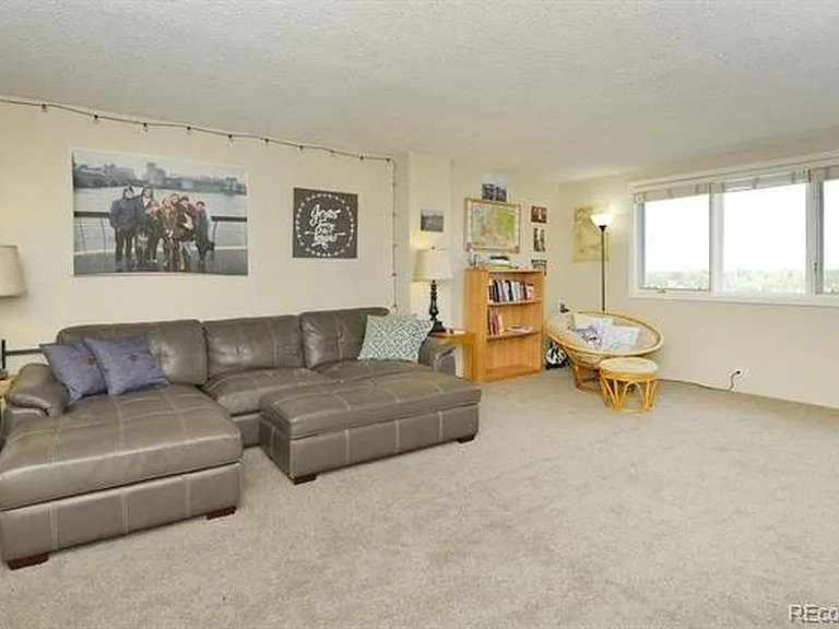 2225 Buchtel Blvd #901 — Photo 6