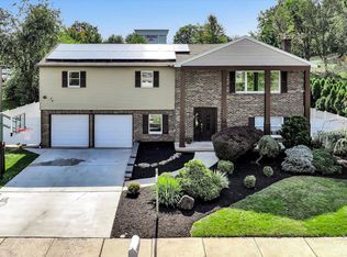 1511 Singer Rd, Wyomissing, PA 19610