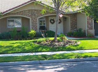 430 S Park Ave, Kerman, CA