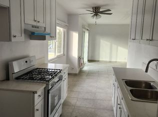 8931 Orion Ave #4, North Hills, CA 91343