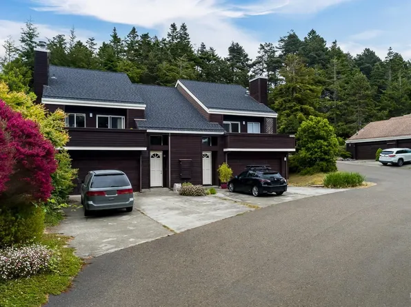 44925 Suntrap Meadow Cir, Mendocino, CA 95460