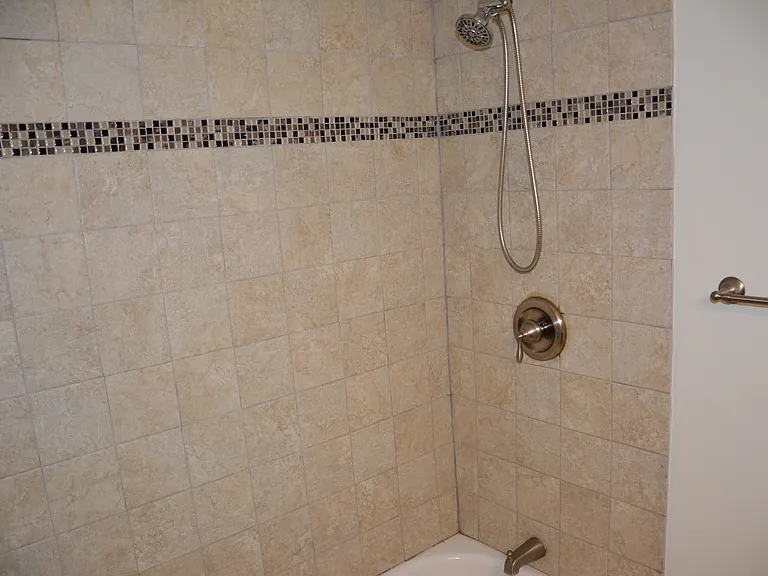 Second floor full bathroom tub / shower