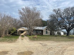 2309 S Main St, Cleburne, TX 76033