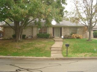 4605 Foxfire Way, Fort Worth, TX 76133
