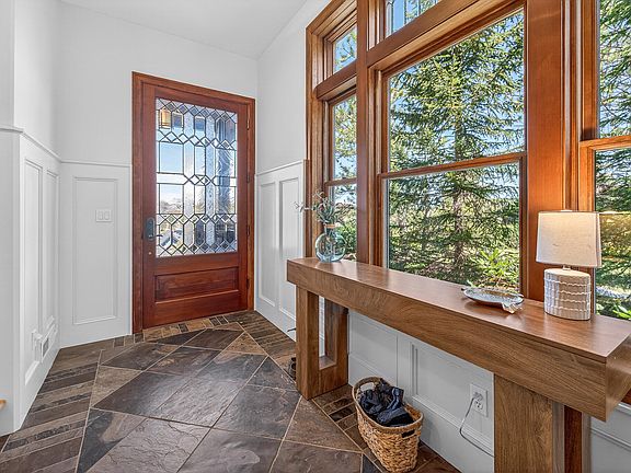 3rd image of 19305 Brookside Way
