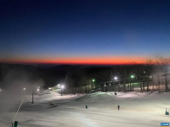 939 Diamond Hl, Wintergreen Resort, VA 22967