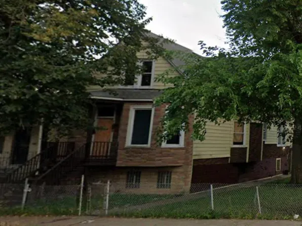 1275 W 74th St, Chicago, IL 60636