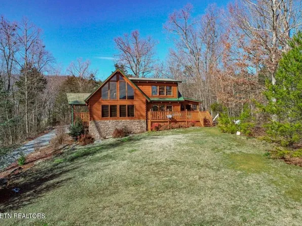 1084 Clear View Dr, Newport, TN 37821