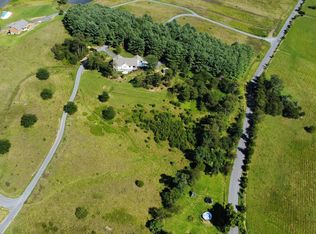 Conifer Ln, Winchester, VA 22602