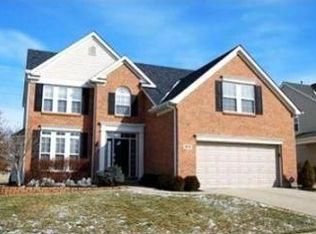 878 Bamburgh Dr, Hamilton Twp, OH 45039