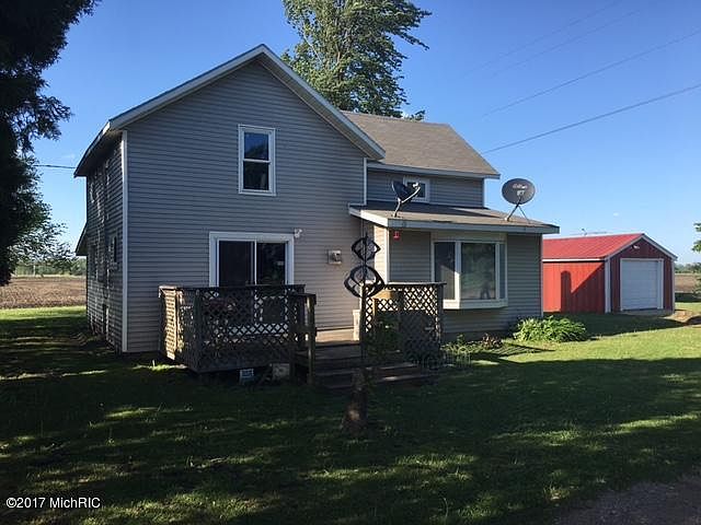 1st image of 109 122nd Ave