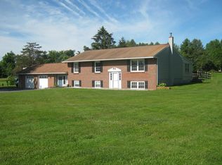 2135 Chestnut Tree Rd, Honey Brook, PA 19344