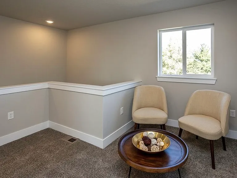 713 Umbra Pl — Photo 11