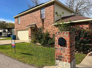 208 Trout Rd, Rockwall, TX 75032