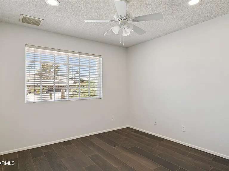 3526 E Sahuaro Dr — Photo 24