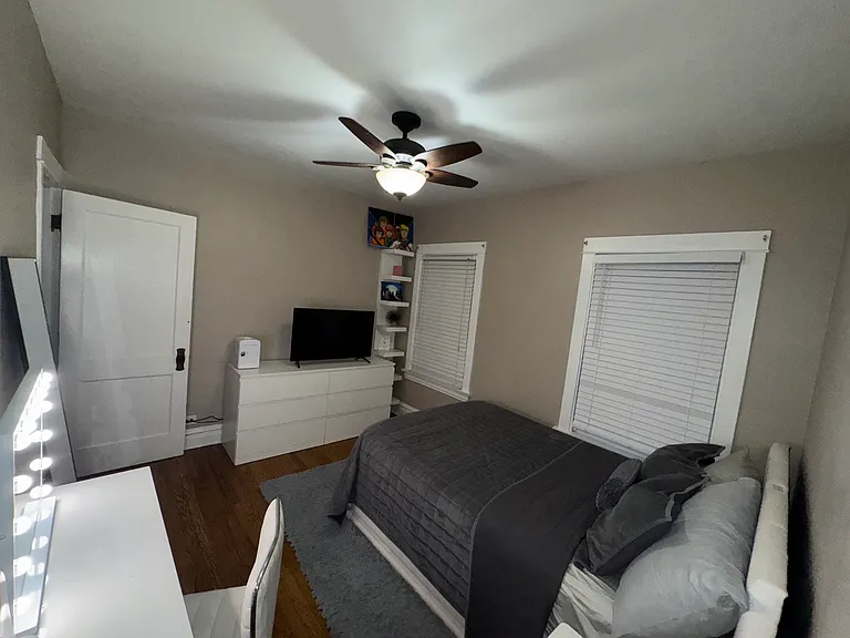 1108 S Harvey Ave — Photo 10