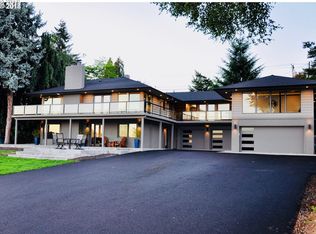 8902 SE Porter Rd, Vancouver, WA 98664