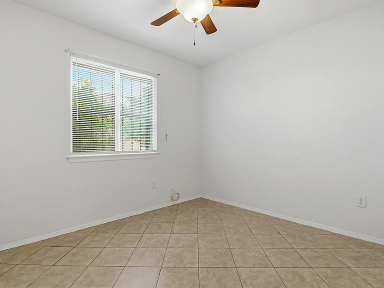 10837 Gemstone St — Photo 19