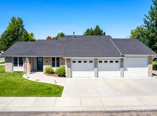 3725 N Sea Cove Way, Meridian, ID 83646