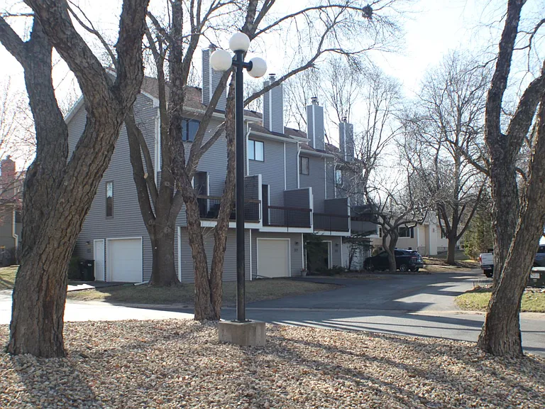 28 Elton Ridge Ct NW — Photo 22