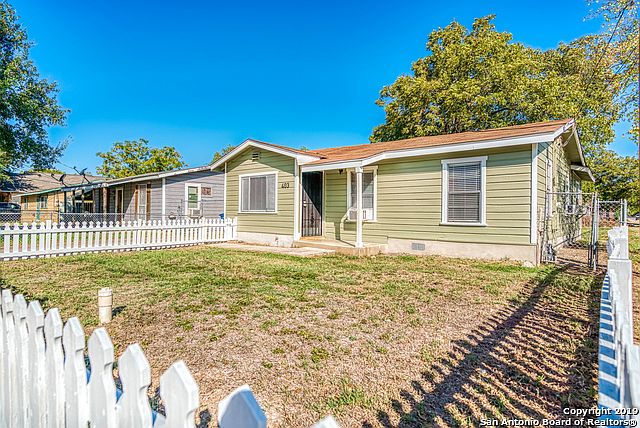 1st image of 403 Cantrell Dr