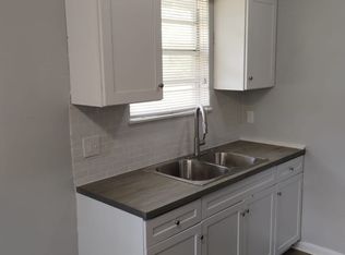 8464 Navarra Ave, Jacksonville, FL 32244