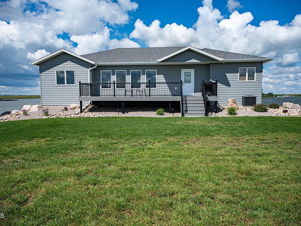 1st image of 843 Stute Way