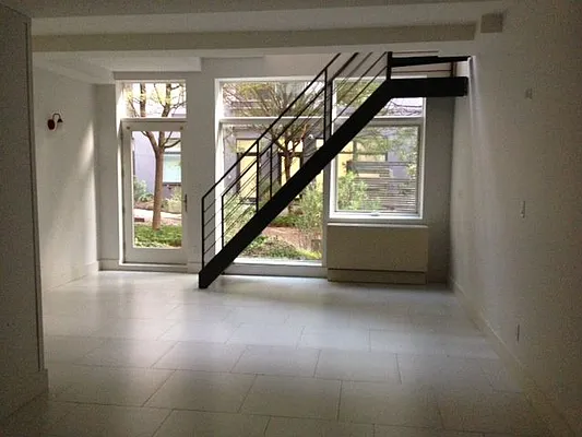 Rented by Garden Management | media 115