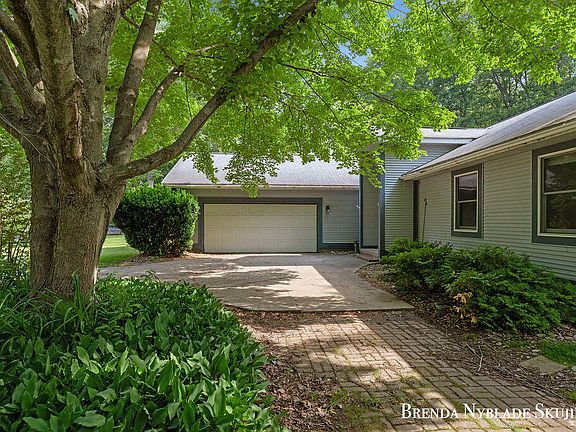 4th image of 13412 Forest Park Dr