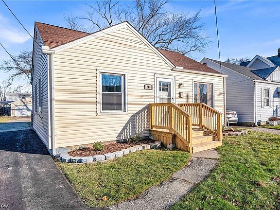 2nd image of 12804 Kirton Ave