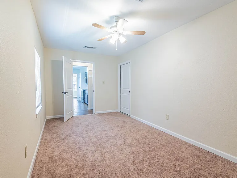 11438 Brook Meadow Dr — Photo 15