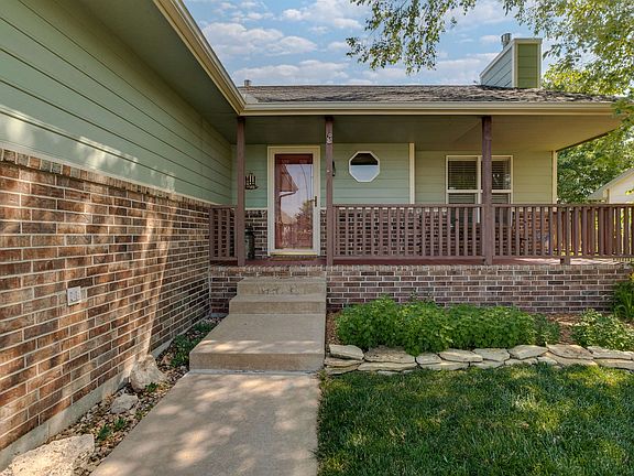 4th image of 1318 W Gambels Ct