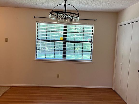 3rd image of 202 Mary Dr