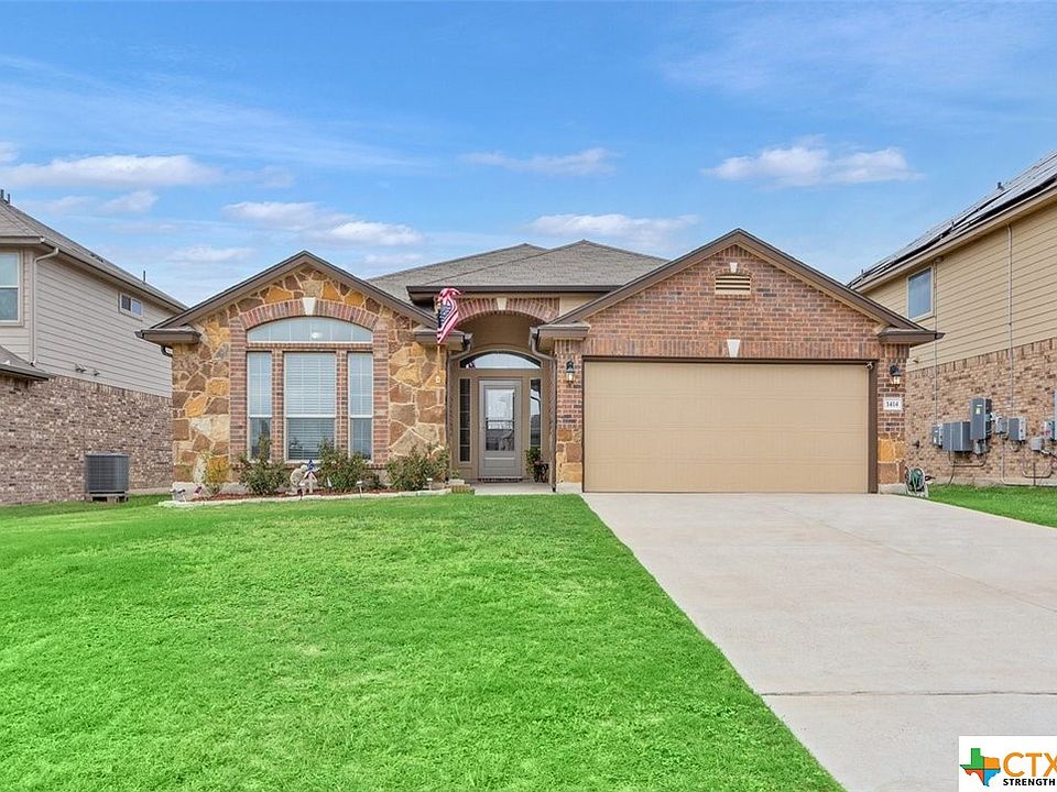 1st image of 1414 Blue Leaf Dr