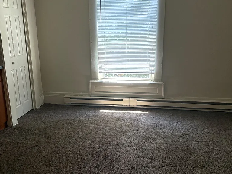 1805 Military St #6 — Photo 4