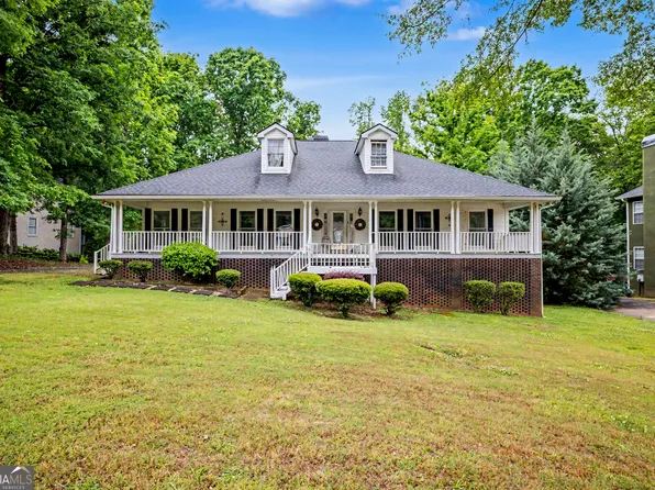 311 White Oak Dr, Newnan, GA 30265