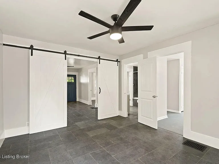 736 Iowa Ave — Photo 6