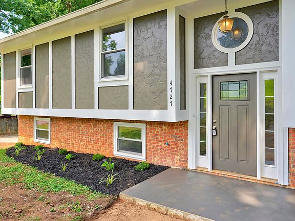 2nd image of 4727 Worden Dr