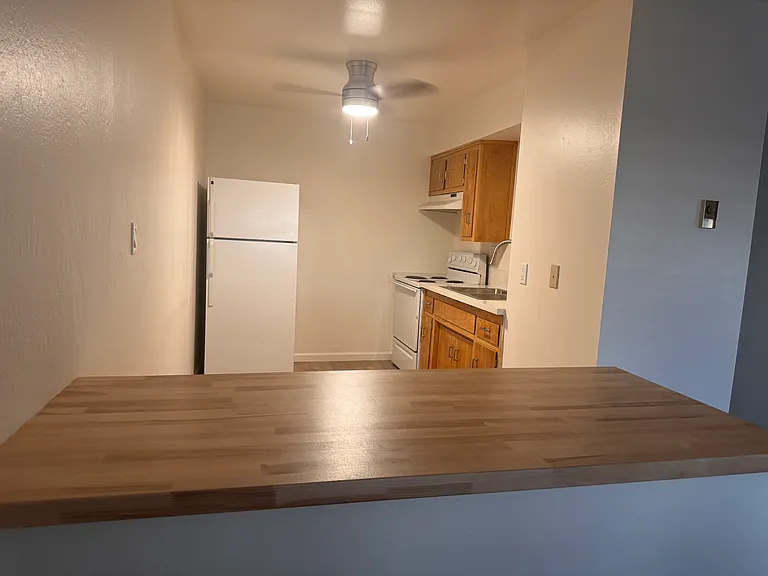 1029 Norwalk St #2H — Photo 6
