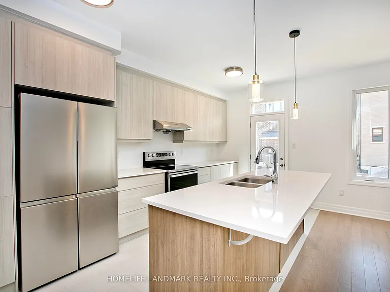 49 Brock Meadow Cres — Photo 10