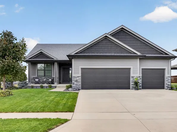 2204 NE 17th St, Ankeny, IA 50021