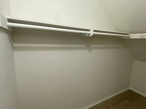 walking closet