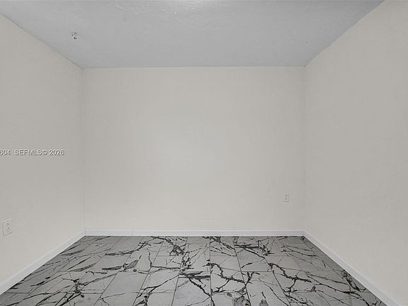 3rd image of 520 NW 49th St #B