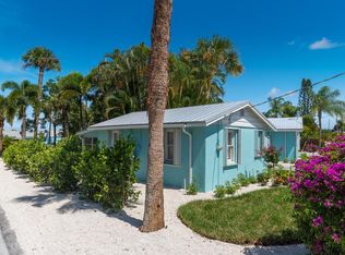 2521 NE Pine Ave, Jensen Beach, FL 34957