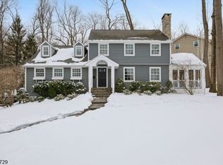 65 Seven Oaks Dr, New Providence Boro, NJ 07901