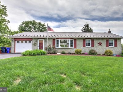 330 Southview Dr, Ephrata, PA, 17522