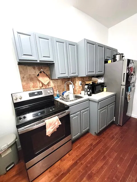 Studio, 600 sqft, $1,200 — Photo 1