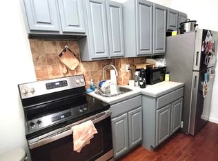 1812 Christian St #1F, Philadelphia, PA 19146