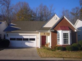 2071 Village Park Dr, Peachtree City, GA 30269